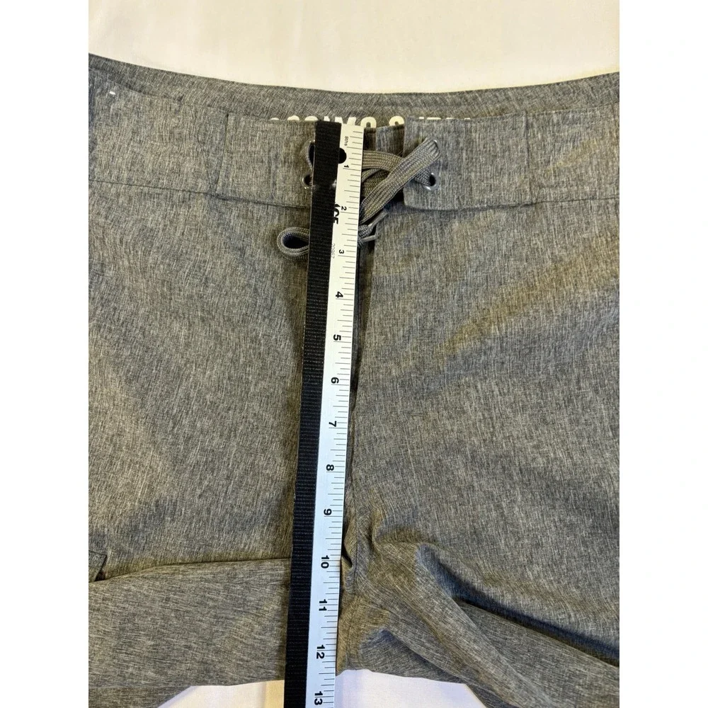 Mossimo Men's 34 Gray Board Shorts Swim Trunks Resort Vacation Beach Surf